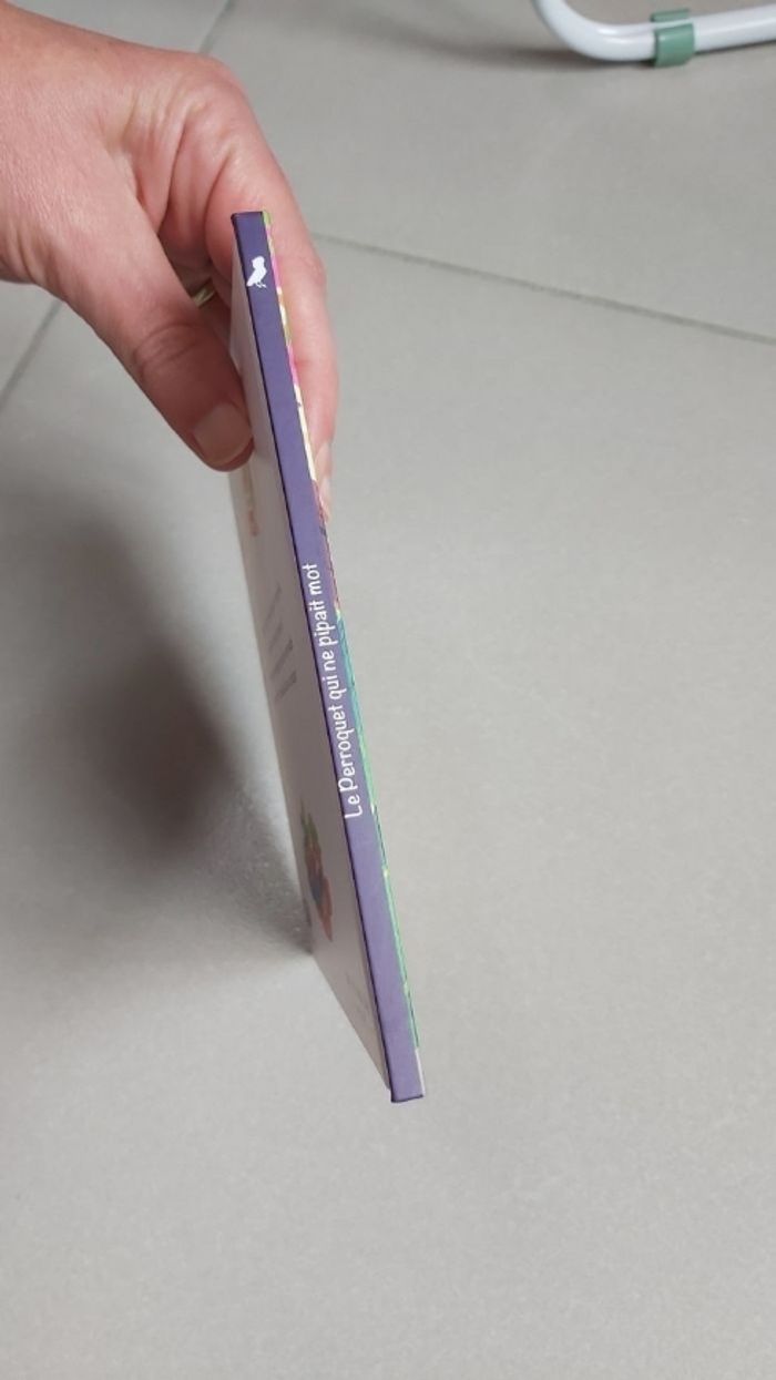 Le perroquet qui ne pipait mot - photo numéro 2