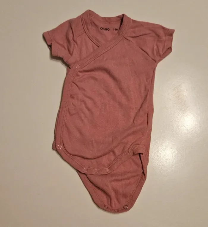 Lot de 3 bodies neufs - photo numéro 3