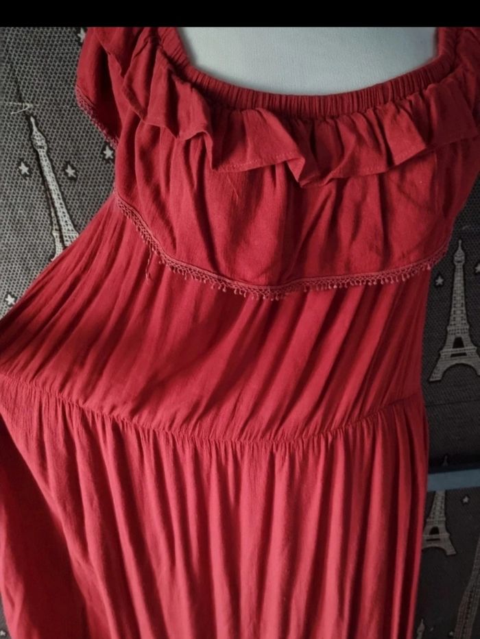 Robe longue bordeaux large taille 42 - 48 voir plus - photo numéro 5