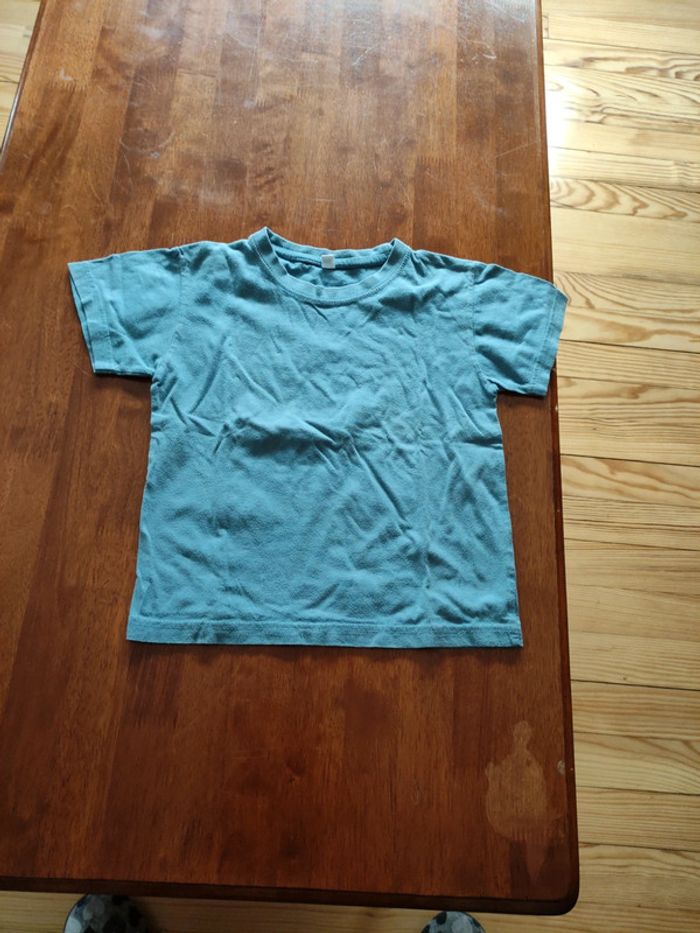 Lot de 4 articles garcon 5 ans - photo numéro 3