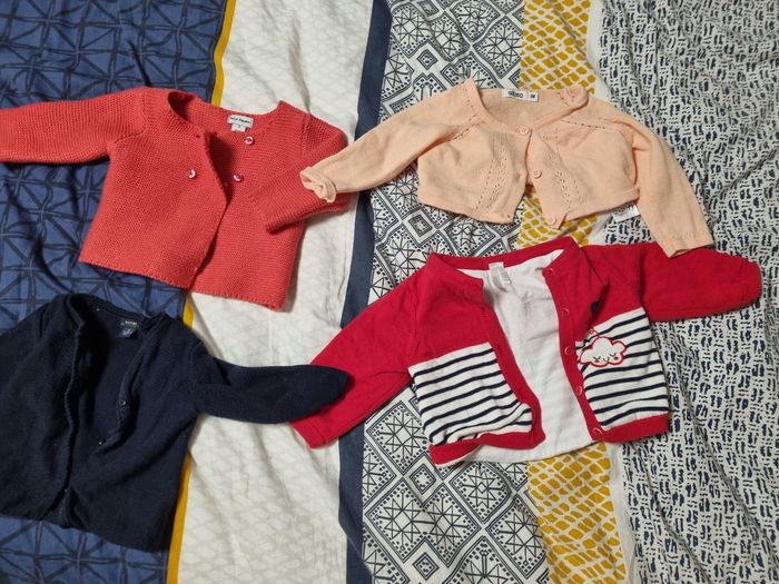 Lot vêtements - photo numéro 3