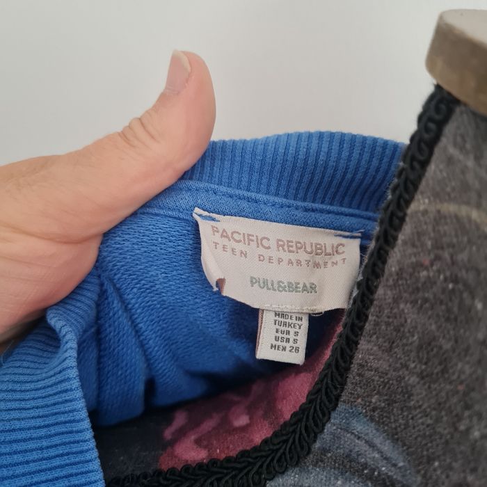 Beau sweat bleu - photo numéro 3