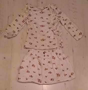 Ensemble fleuri bébé fille