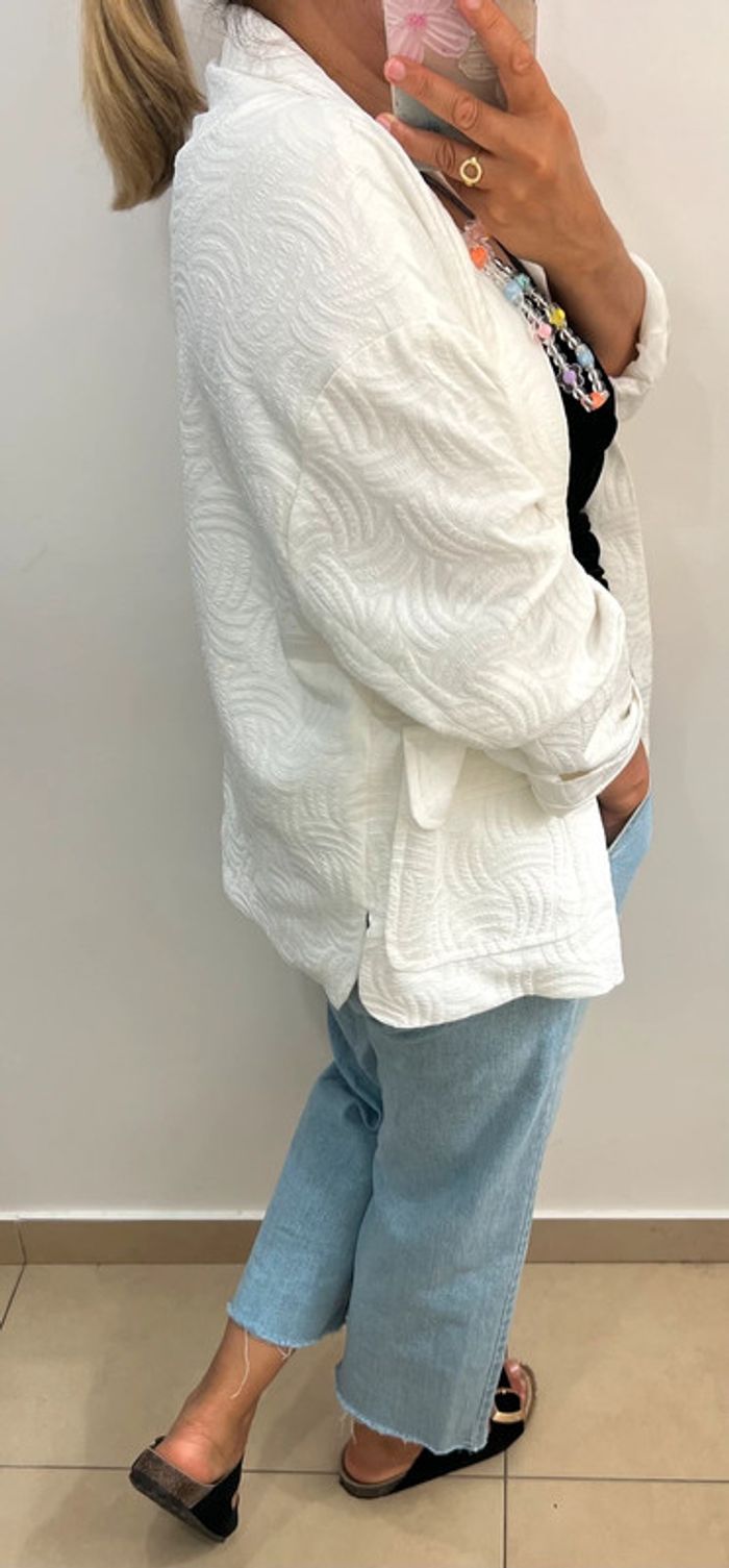 Veste blanche à motifs jacquard - photo numéro 7