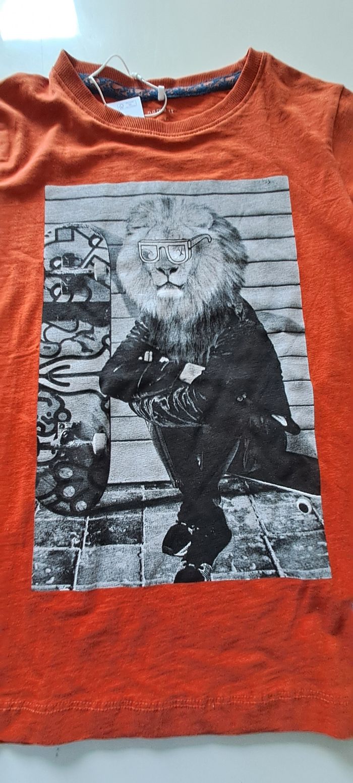 Tee-shirt neuf avec étiquette garçon 7 ans - photo numéro 5