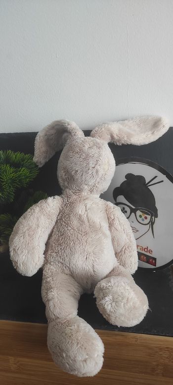 doudou peluche lapin beige marron moulin roty Pantin