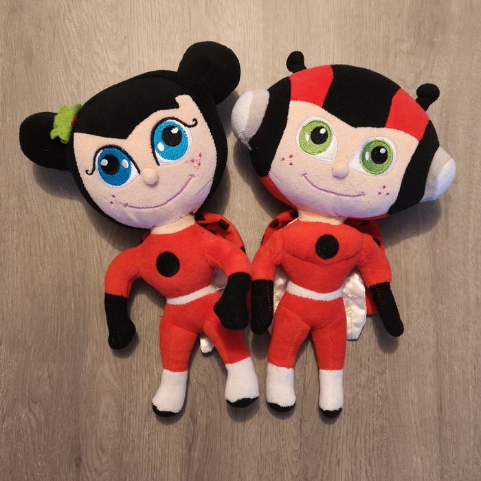Lot de 2 peluches