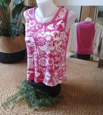 👚Débardeur rose avec imprimé ( mesures dans l'annonce)