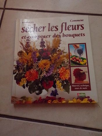 Livre sécher les fleurs et composer des bouquets