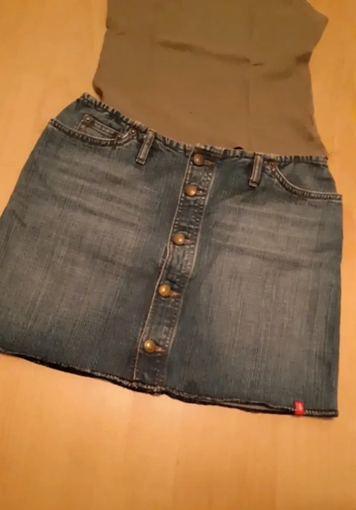 Mini jupe en jean EDC by Esprit taille XS 34-36 - photo numéro 4