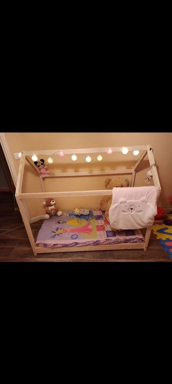 Lit cabane et matelas