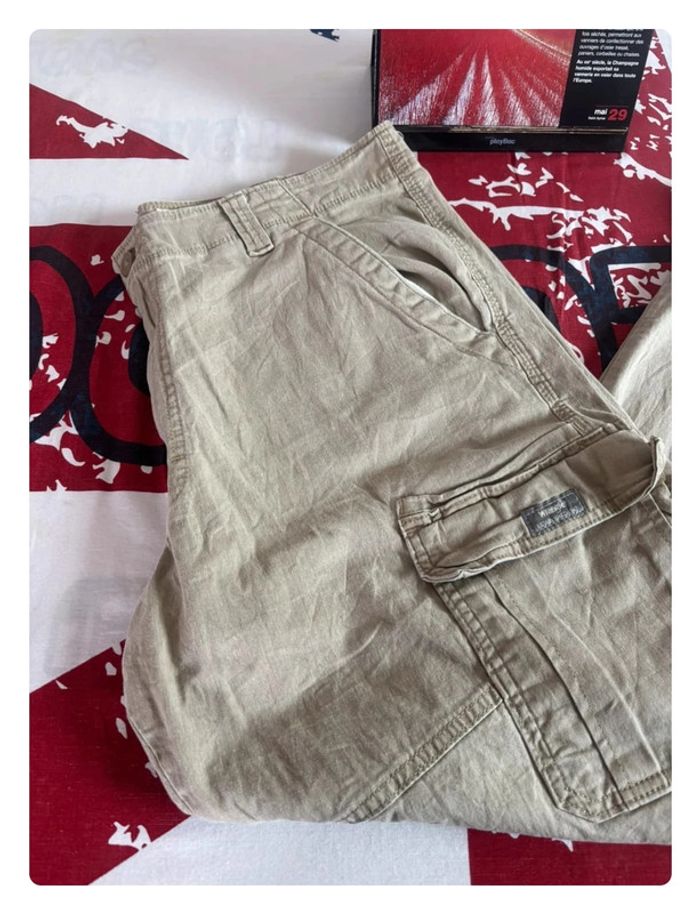 Pantalon cargo Wrangler taille 46 marron clair/ beige crème - photo numéro 2