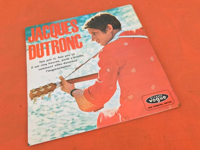 Vinyle 45 tours Jacques Dutronc Il est cinq heures, Paris d' éveille (1968) - photo numéro 2