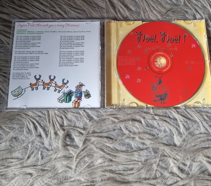 Cd Les Grand Classiques de Noël tout en voix et en swing (Noël Noël par Les Tape m'en 4) - photo numéro 3