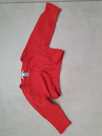 Gilet court  obaibi 6.mois fille