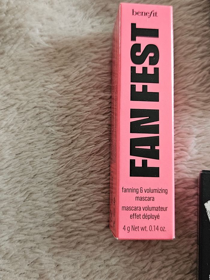 Lot miniatures maquillage - photo numéro 2