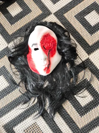 Masque effrayant halloween neuf