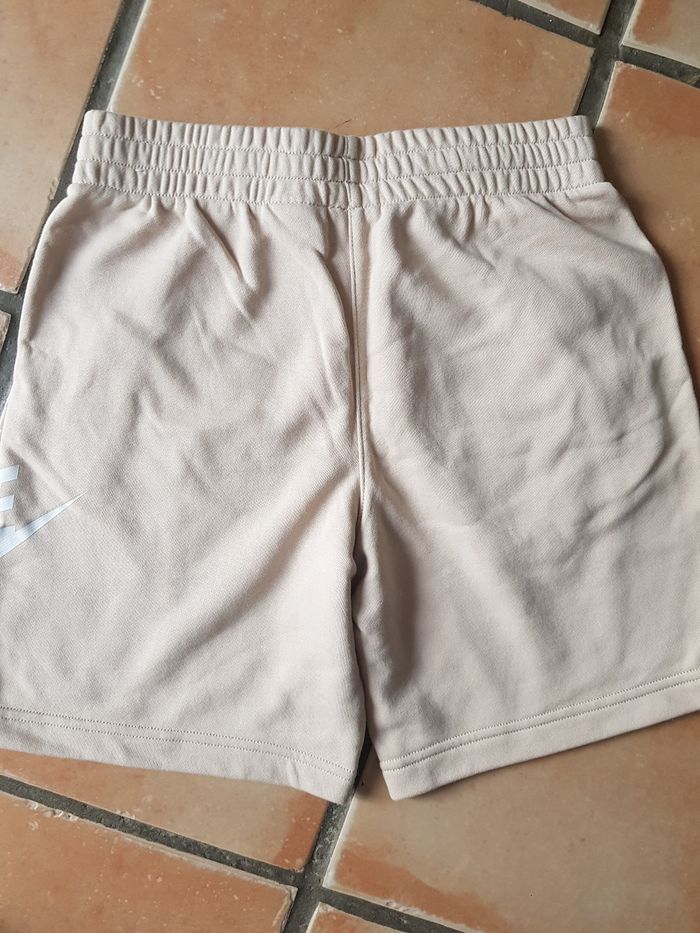 Short Nike - photo numéro 2