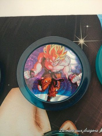 Gros Kini Pogs Goku Dragon Ball Z caps tazo menko cards carte Bleu slammer
