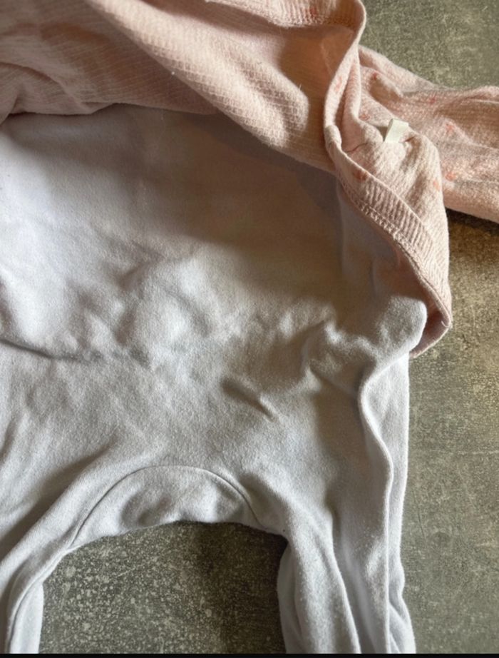 Vêtement bébé - photo numéro 3
