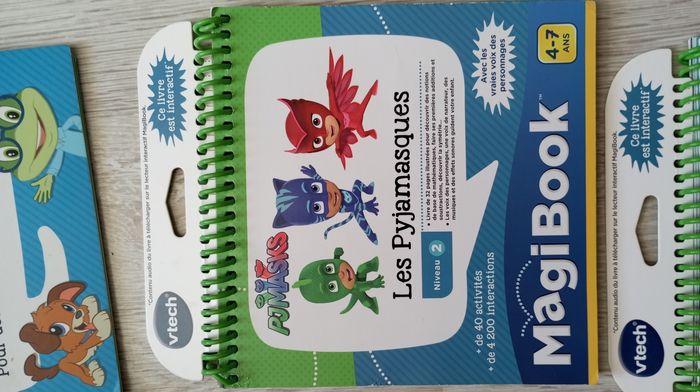 Magibook VTech et 4 livres jeux - photo numéro 5