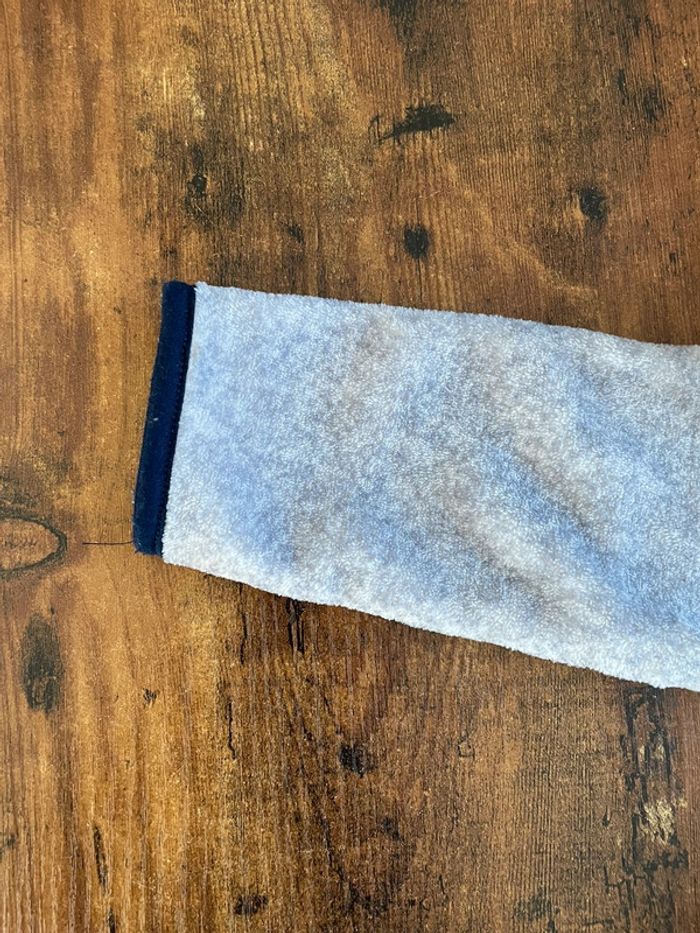 Combinaison pilote dinosaure grise à capuche - photo numéro 3