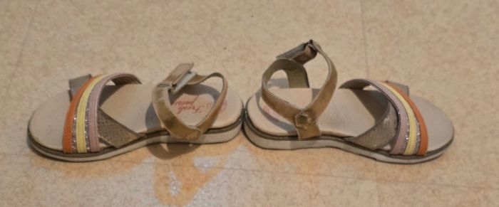 Nu pieds - photo numéro 3