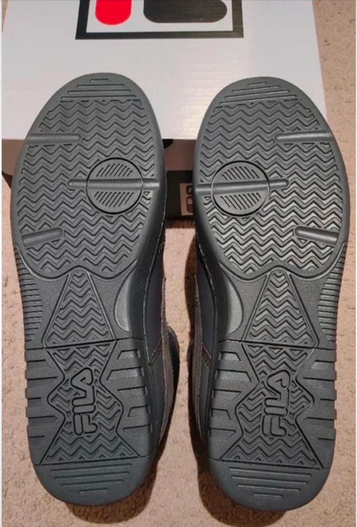 Baskets sneakers homme Fila montantes cuir neuves P42 - photo numéro 5