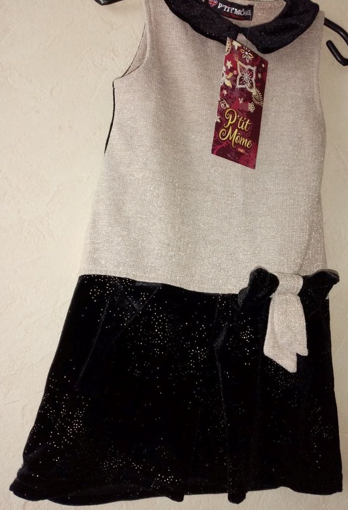 Robe neuve paillettes fêtes fille 3 ans - photo numéro 2