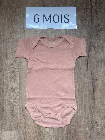 Body comme neuf 6 mois