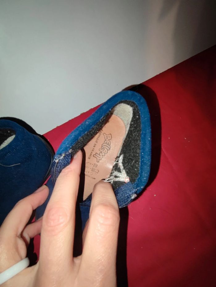 Pantoufles Bellamy taille 25 - photo numéro 2