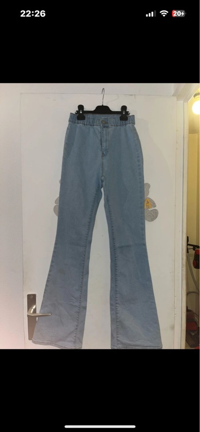 Jeans patte d’éléphant - photo numéro 2