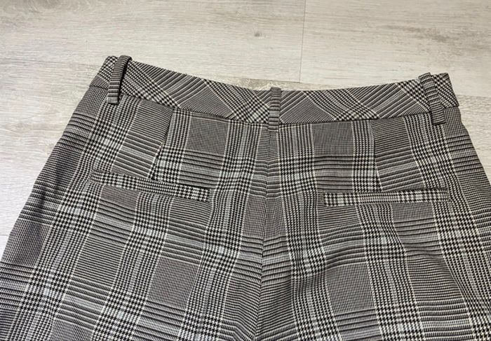 Pantalon tailleur à carreaux - photo numéro 2