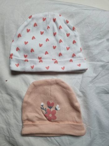 Bonnets de naissance