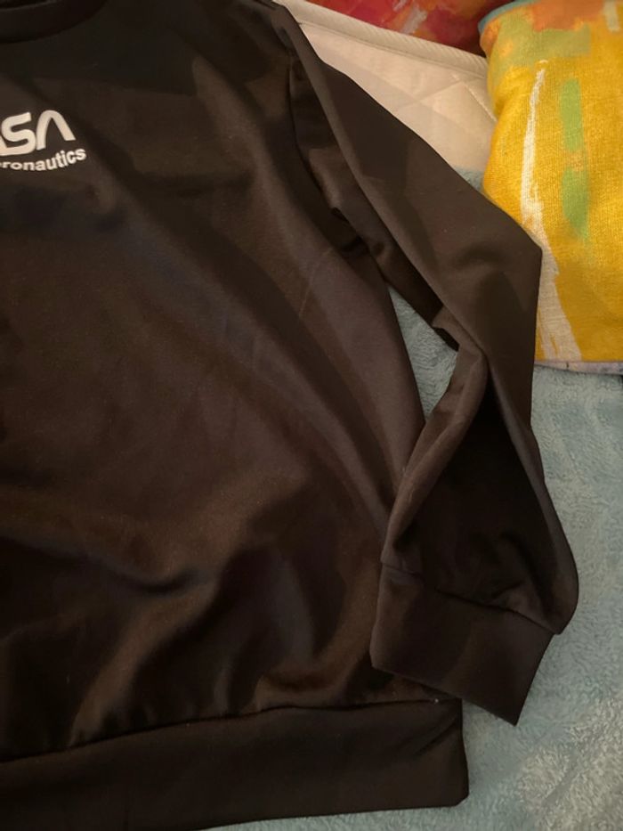 Pull nasa - photo numéro 3