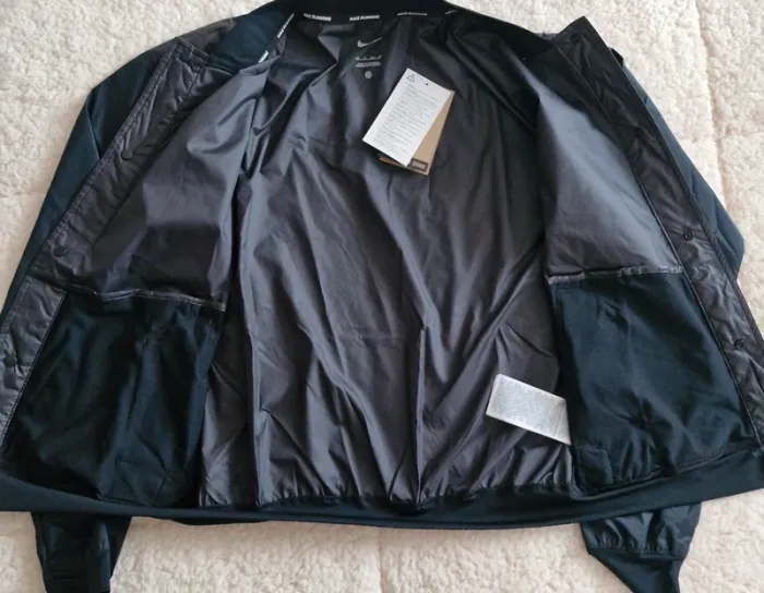 Veste Nike - photo numéro 3