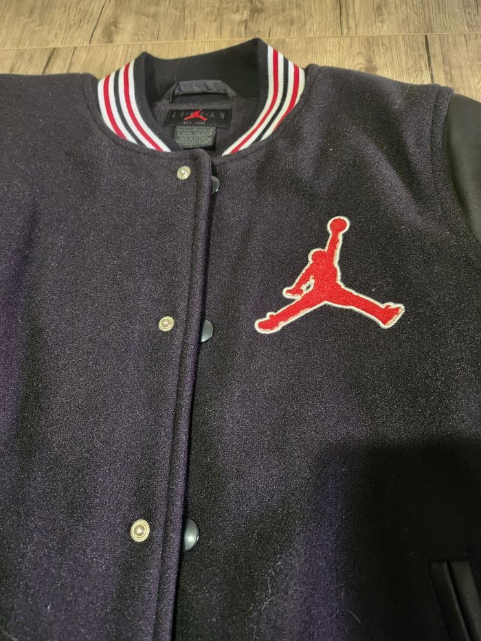 Veste Jordan taille L - photo numéro 2