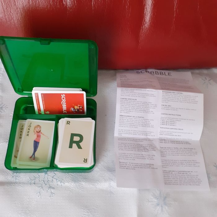 Lot jeux: Scrabble format voyage+Jeu 7 familles Mammifères - photo numéro 4