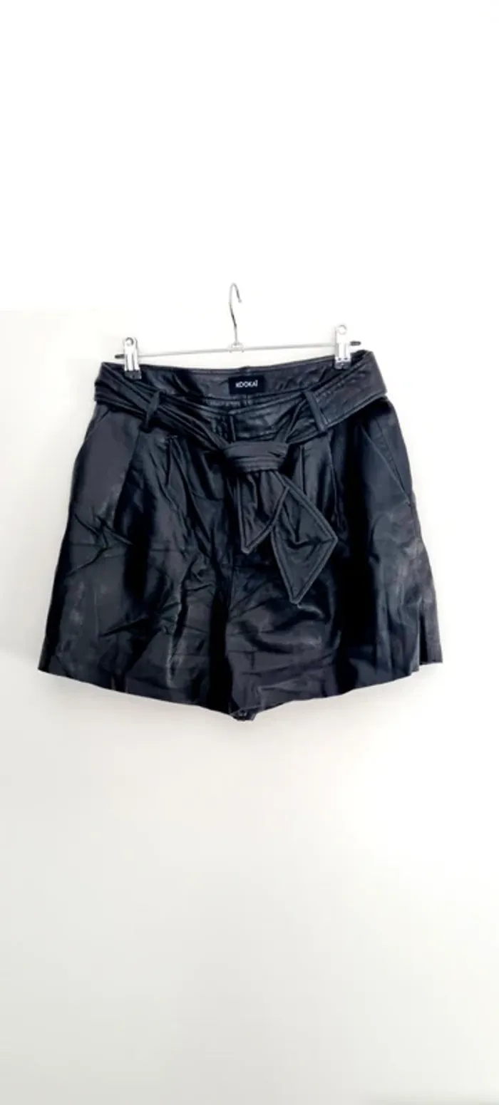 Short en cuir noir kookai 38