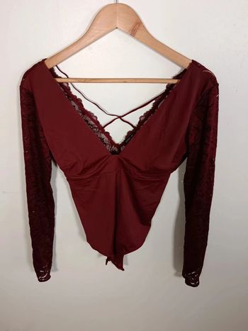 C16 bodie bordeaux Oysho M