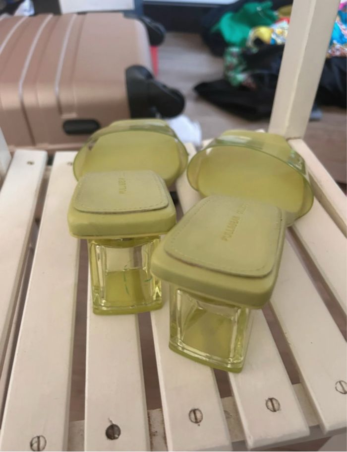 Pule petit talon - photo numéro 2