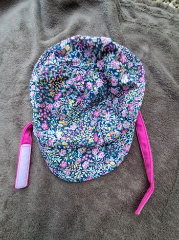 Casquette avec visière bébé