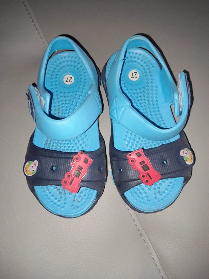 Sandales enfant