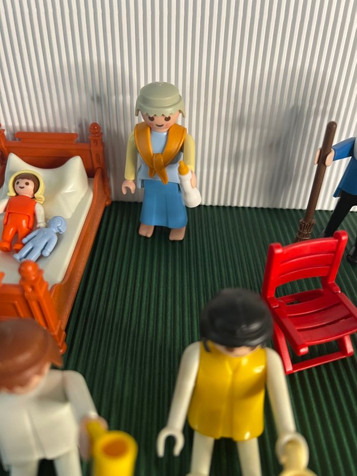 Lot de Playmobil + accessoires - photo numéro 5