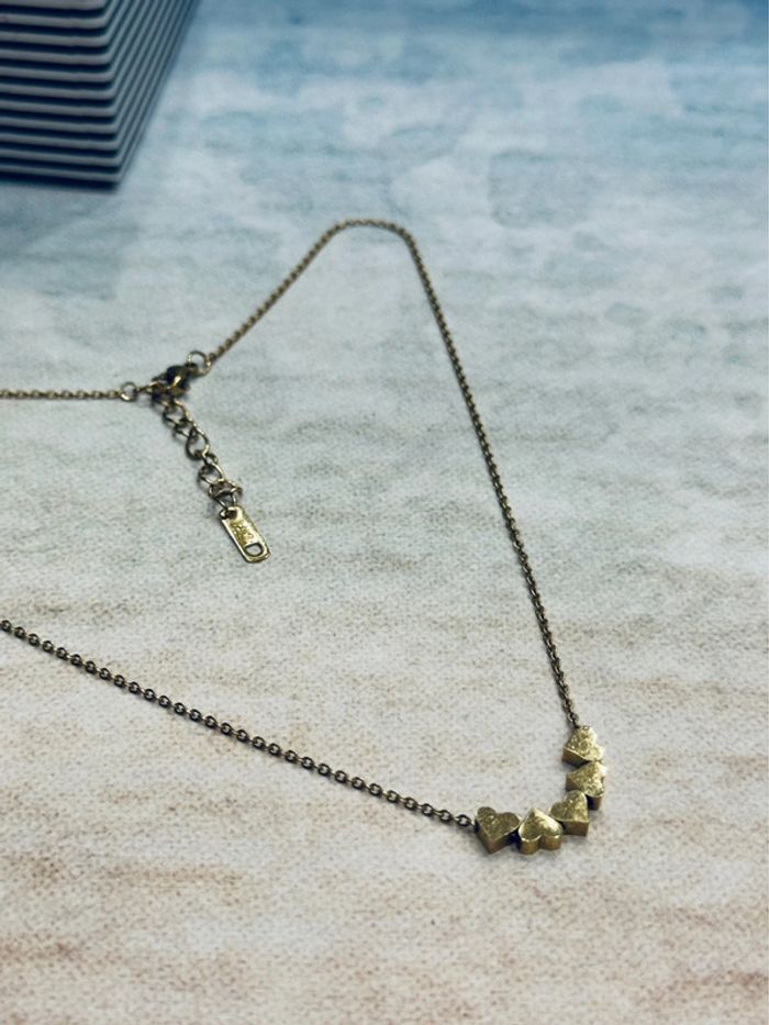 Collier pendentifs cœur acier or - photo numéro 3