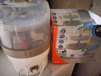 Sterilisateur 6 biberons et tétines