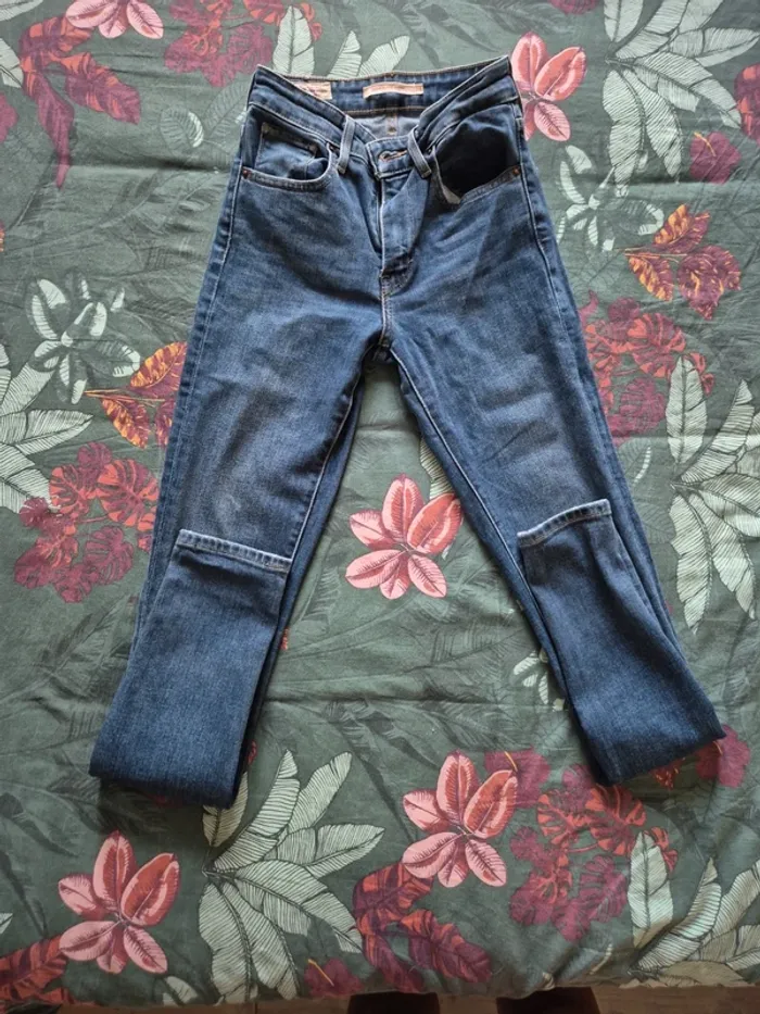 Levis slim 721