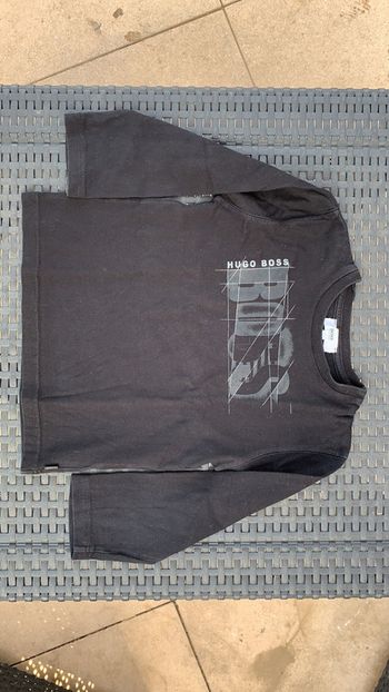 Polo manches longues Hugo Boss en 4 ans