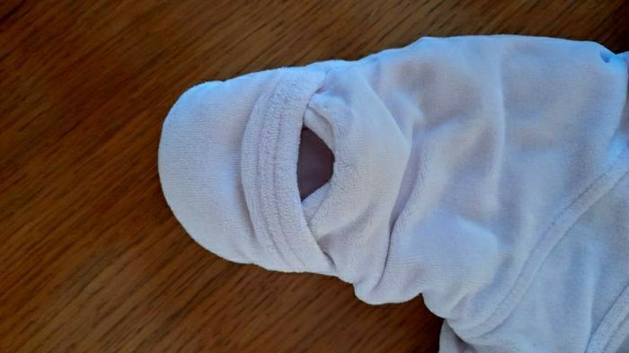 Gigoteuse fille rose de naissance à 3 mois