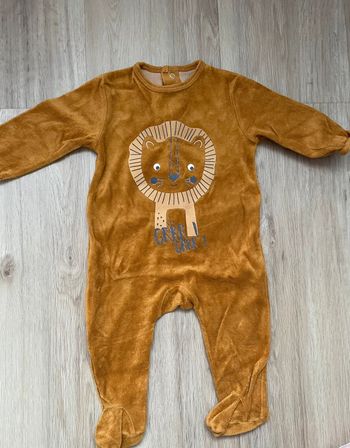Pyjama Kiabi marron clair 6 mois